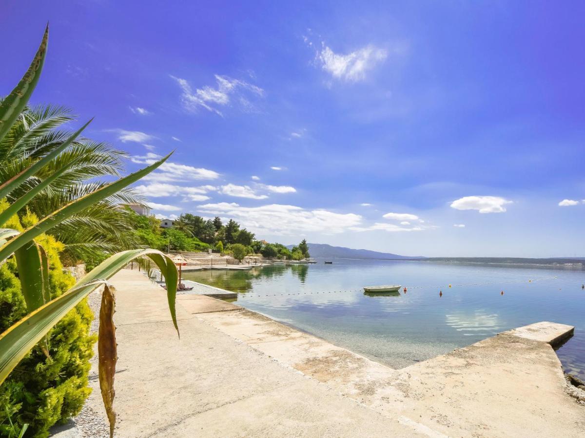 Apartment Maja - SRD423 Maslenica Bagian luar foto