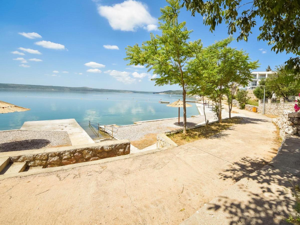 Apartment Maja - SRD423 Maslenica Bagian luar foto