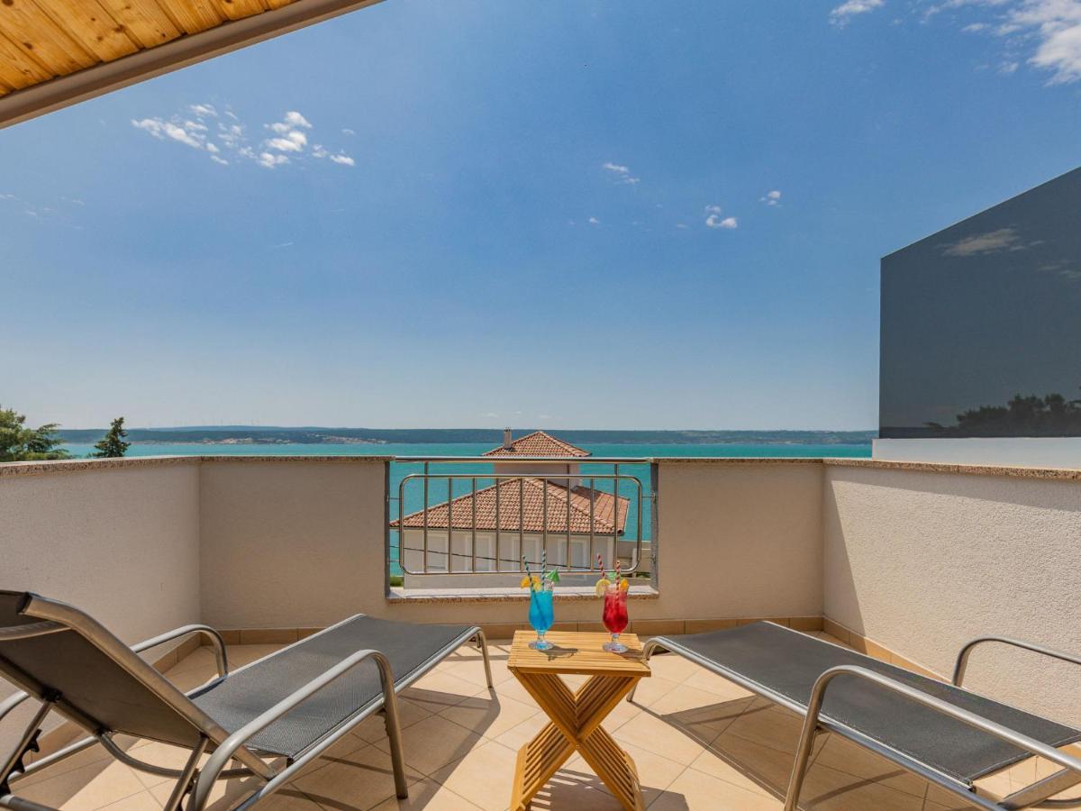 Apartment Maja - SRD423 Maslenica Bagian luar foto
