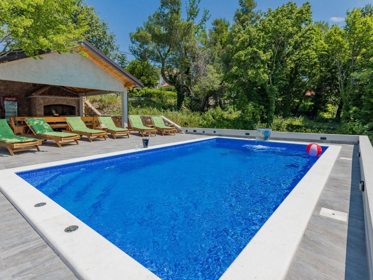 Apartment Maja - SRD423 Maslenica Bagian luar foto